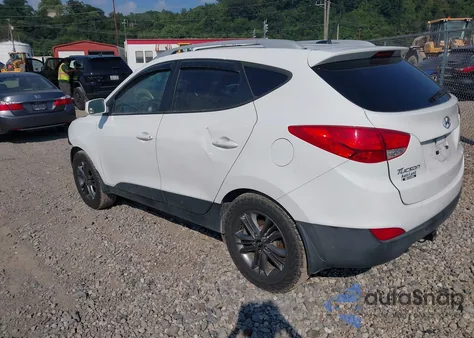2015 Hyundai Tucson Se from USA, damaged, VIN KM8JUCAG8FU063656